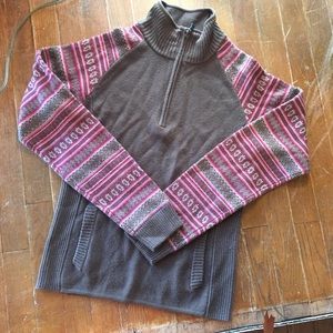 North Face 1/4-Zip Pullover Sweater